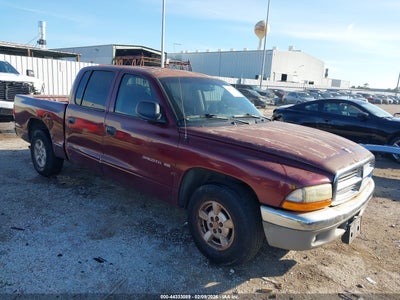 DODGE DAKOTA 2001