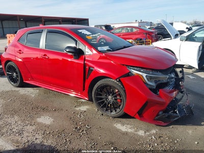 TOYOTA GR COROLLA 2024