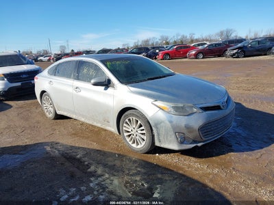 TOYOTA AVALON HYBRID 2015
