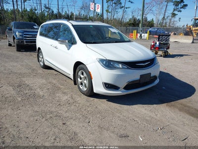 CHRYSLER PACIFICA HYBRID 2017
