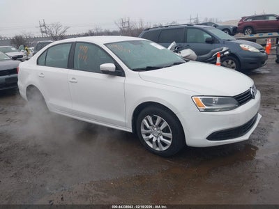 VOLKSWAGEN JETTA 2014