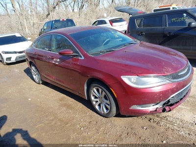 CHRYSLER 200 2015