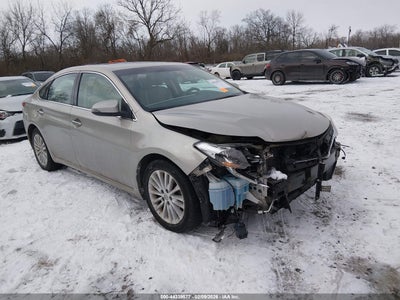 TOYOTA AVALON HYBRID 2015