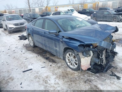 FORD FUSION HYBRID 2019