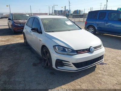 VOLKSWAGEN GOLF GTI 2021