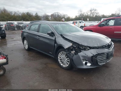 TOYOTA AVALON HYBRID 2013