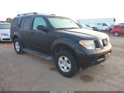 NISSAN PATHFINDER 2005
