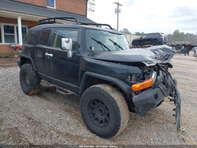 TOYOTA FJ CRUISER 2014