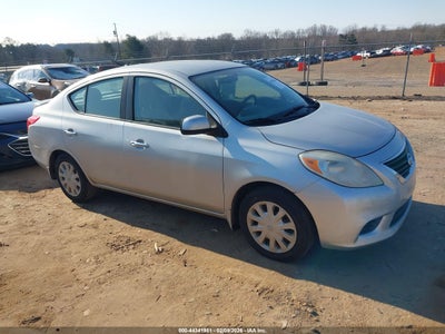 NISSAN VERSA 2013