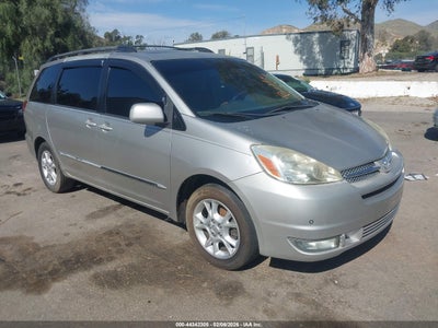 TOYOTA SIENNA 2005