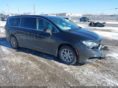 CHRYSLER VOYAGER 2024