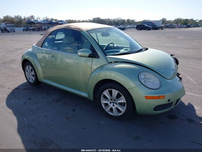 VOLKSWAGEN NEW BEETLE 2009
