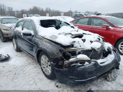 CHRYSLER 200 2012