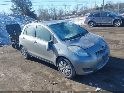 TOYOTA YARIS 2011