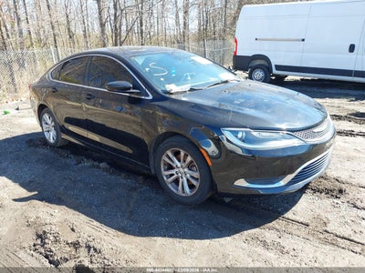 CHRYSLER 200 2015