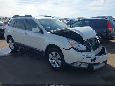 SUBARU OUTBACK 2010