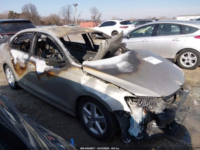 VOLKSWAGEN JETTA 2013