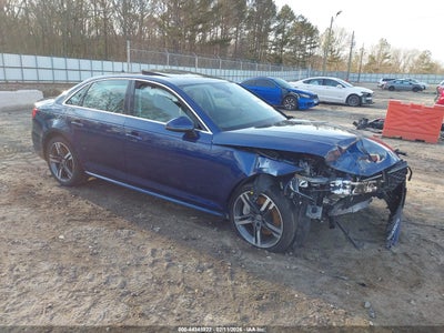 AUDI A4 2017