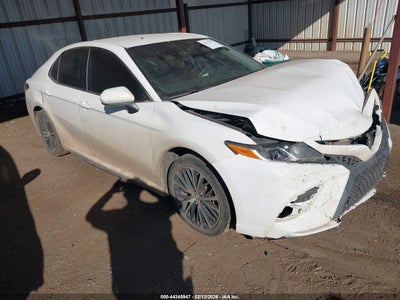 TOYOTA CAMRY 2019