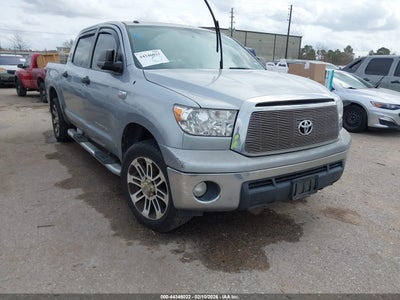 TOYOTA TUNDRA 2012