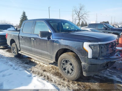 FORD F-150 LIGHTNING 2025