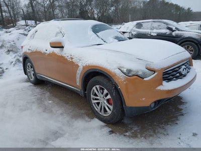 INFINITI FX35 2010