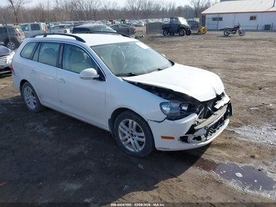 VOLKSWAGEN JETTA SPORTWAGEN 2011