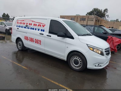 MERCEDES-BENZ METRIS 2020
