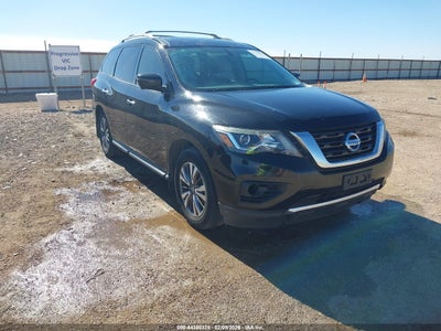 NISSAN PATHFINDER 2017