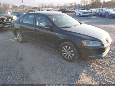 VOLKSWAGEN PASSAT 2015