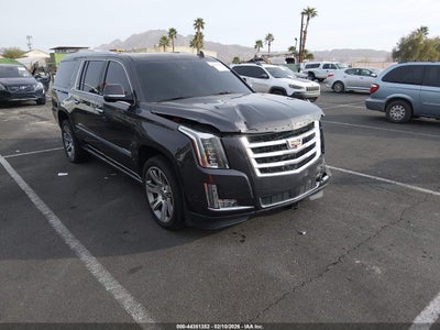 CADILLAC ESCALADE ESV 2017