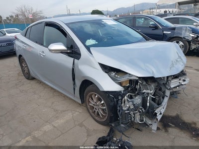 TOYOTA PRIUS PRIME 2020