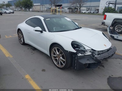 PORSCHE 911 2016
