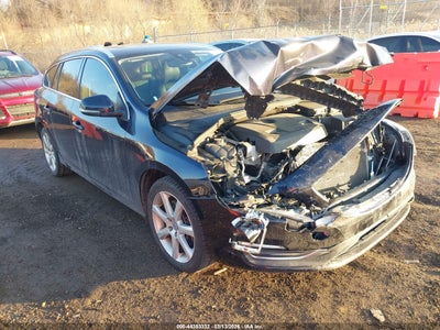 VOLVO V60 2017