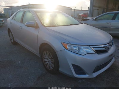 TOYOTA CAMRY 2012