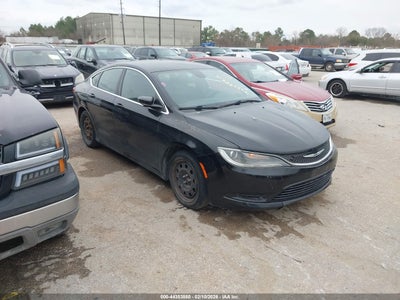 CHRYSLER 200 2015