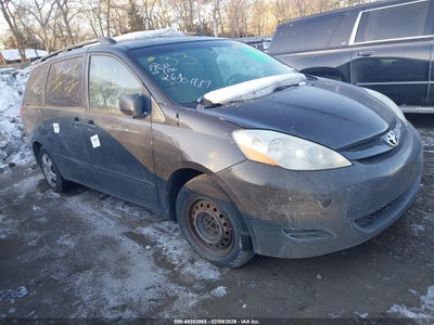 TOYOTA SIENNA 2009