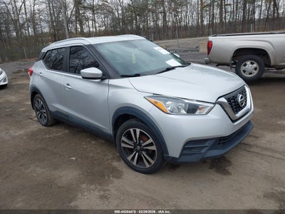 NISSAN KICKS 2018