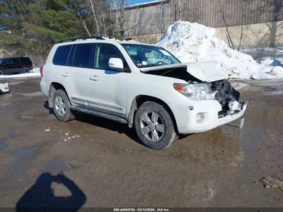 TOYOTA LAND CRUISER 2015