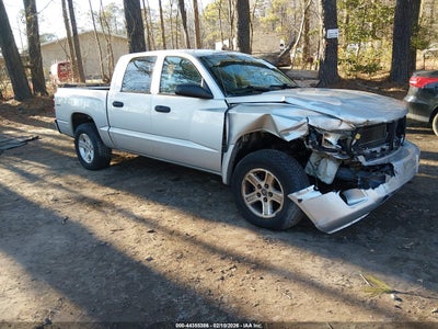 RAM DAKOTA 2011