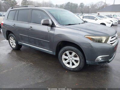 TOYOTA HIGHLANDER 2013
