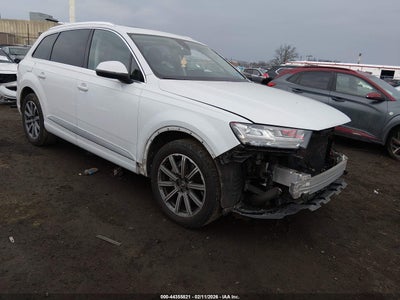 AUDI Q7 2018