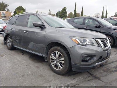 NISSAN PATHFINDER 2019