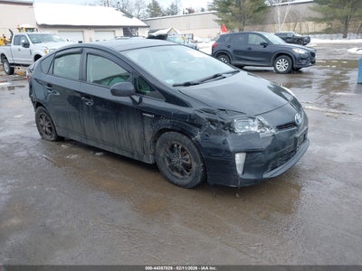 TOYOTA PRIUS 2014