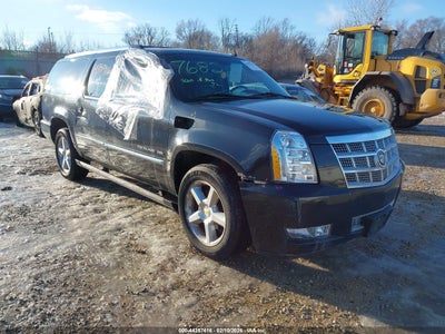 CADILLAC ESCALADE ESV 2012