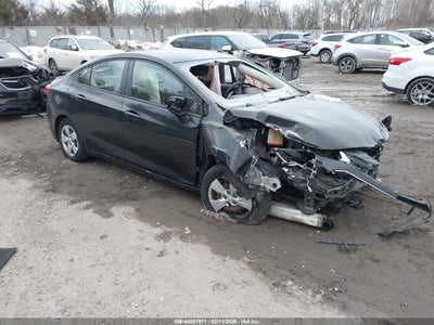 CHEVROLET CRUZE 2018