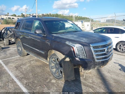CADILLAC ESCALADE 2015