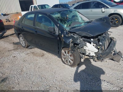 TOYOTA YARIS 2009