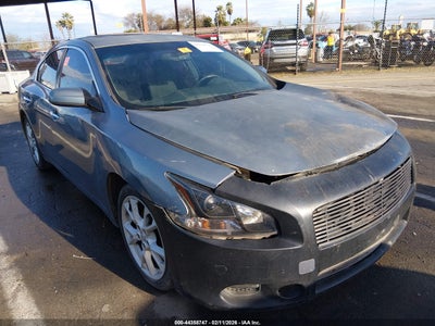 NISSAN MAXIMA 2012