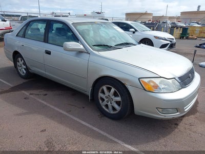 TOYOTA AVALON 2002